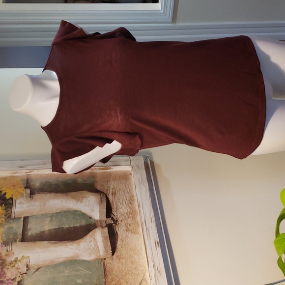 a. new. day. top - Picture 2 of 7